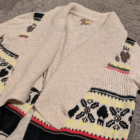 Princess Vera Wang Fringe Duster Cardigan - Picture 2 of 13